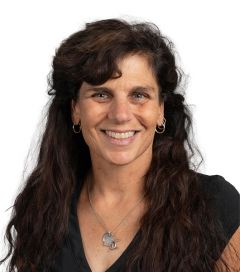 Claudia Bertolone-Smith